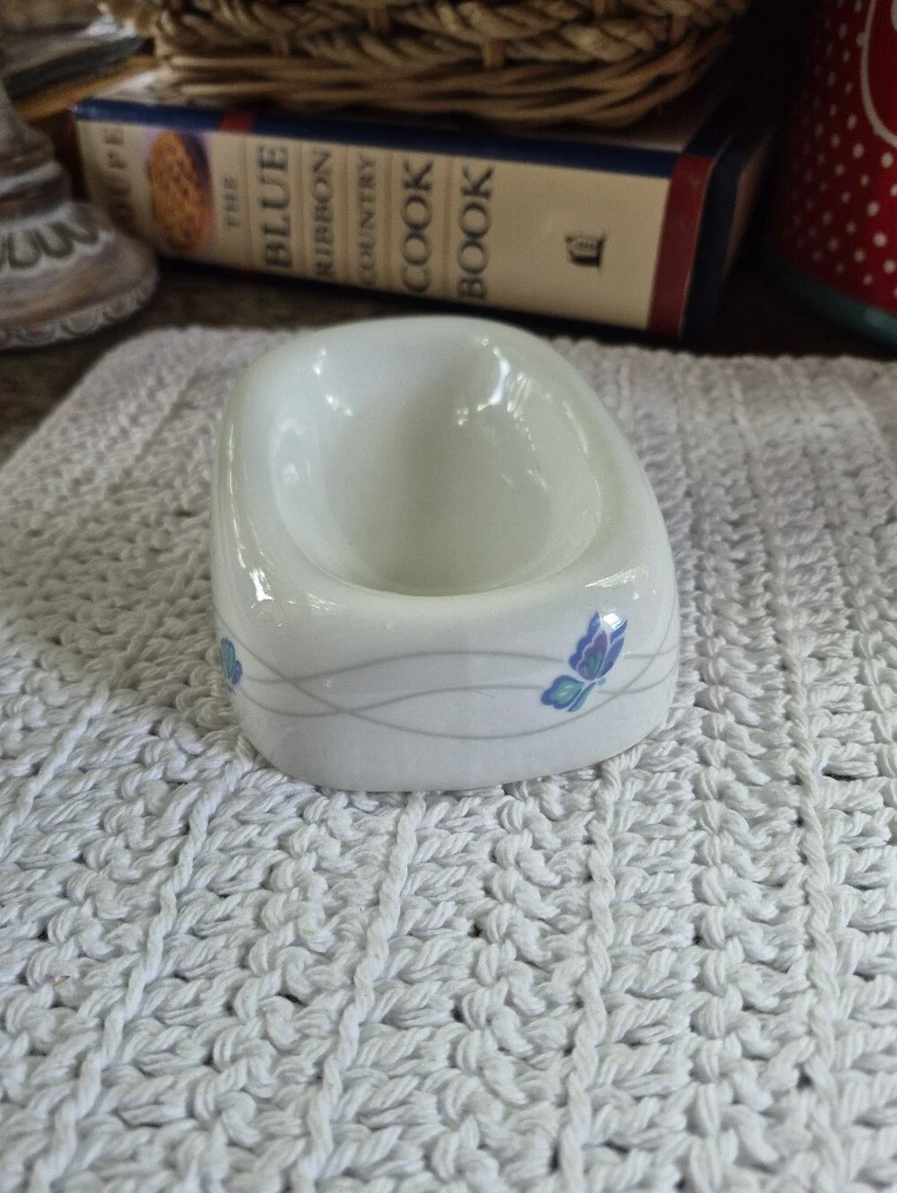 🌿5/$25 Vintage Avon Butterflies Soap Dish